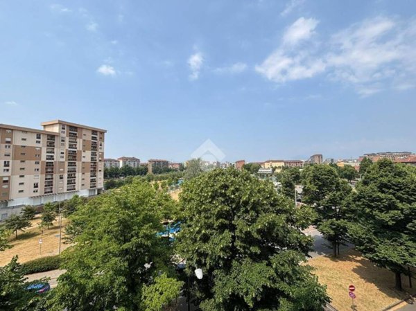 appartamento in vendita a Torino in zona Santa Rita