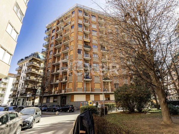 appartamento in vendita a Torino in zona Santa Rita