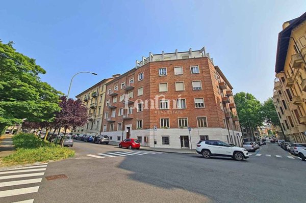 appartamento in vendita a Torino in zona Gran Madre