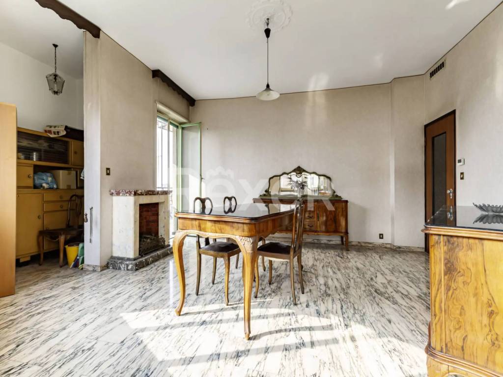 appartamento in vendita a Torino in zona Parella