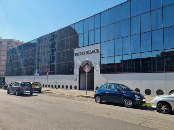 negozio in vendita a Torino in zona Borgo San Paolo