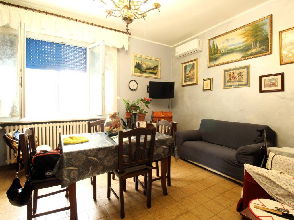 appartamento in vendita a Torino in zona Mirafiori Sud