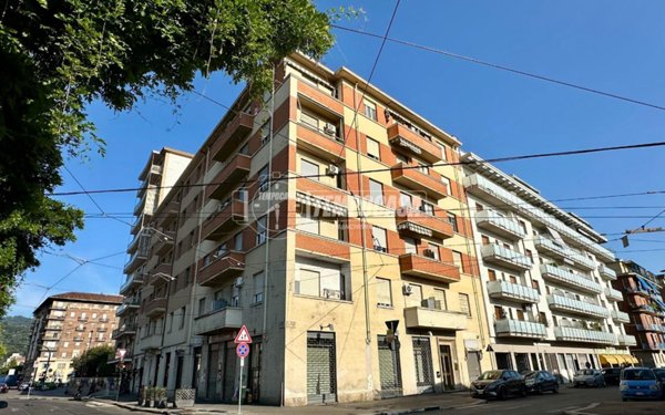appartamento in vendita a Torino in zona Millefonti