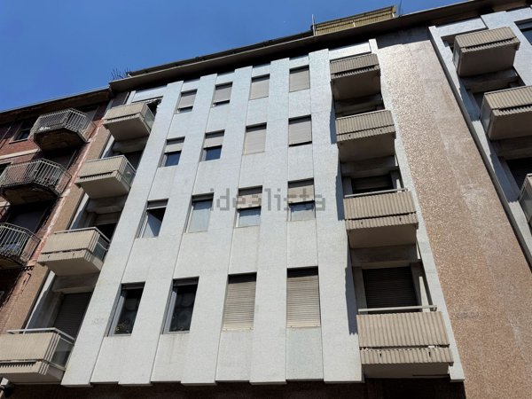 appartamento in vendita a Torino in zona Cenisia