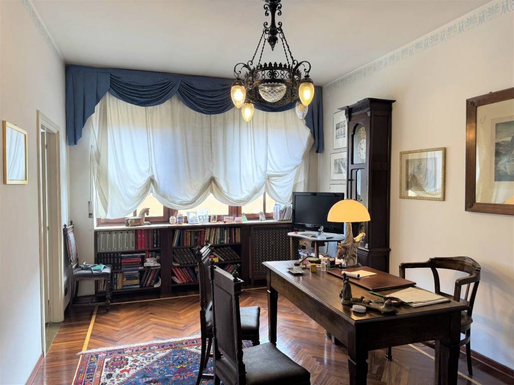 appartamento in vendita a Torino in zona Centro Storico