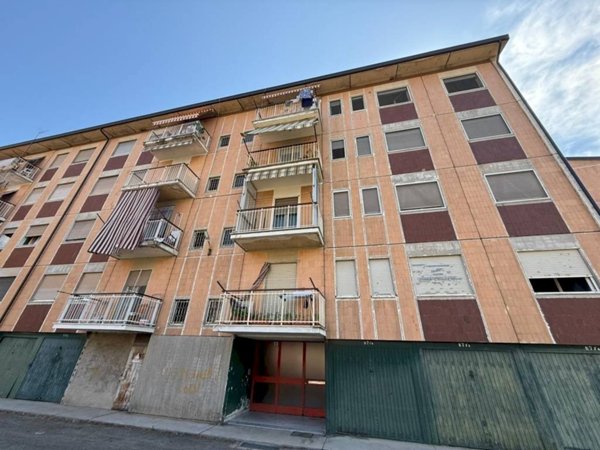 appartamento in vendita a Torino in zona Rebaudengo