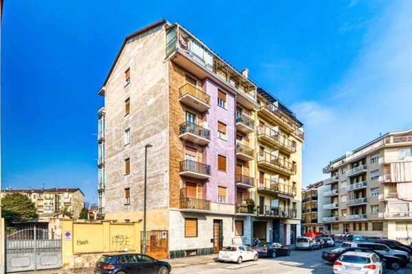 appartamento in vendita a Torino in zona Borgata Vittoria