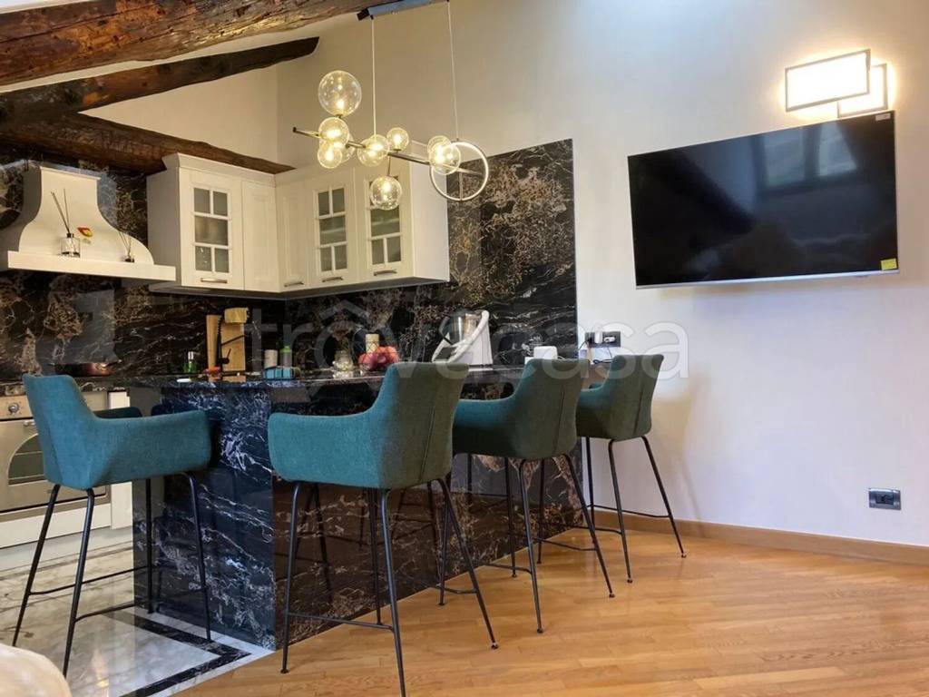 appartamento in vendita a Torino in zona Centro Storico