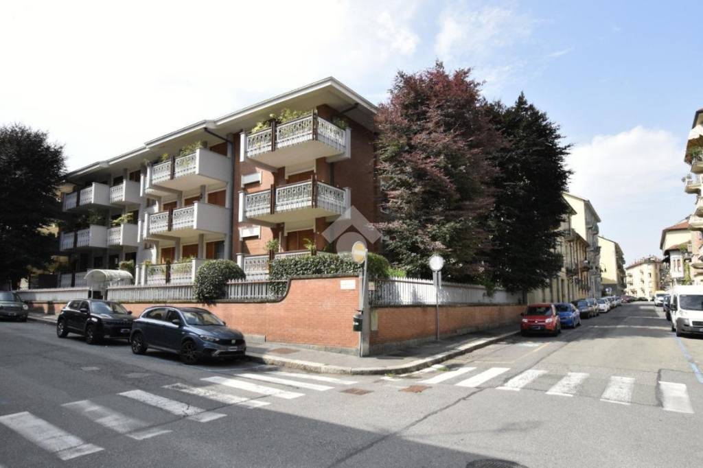 appartamento in vendita a Torino in zona Gran Madre