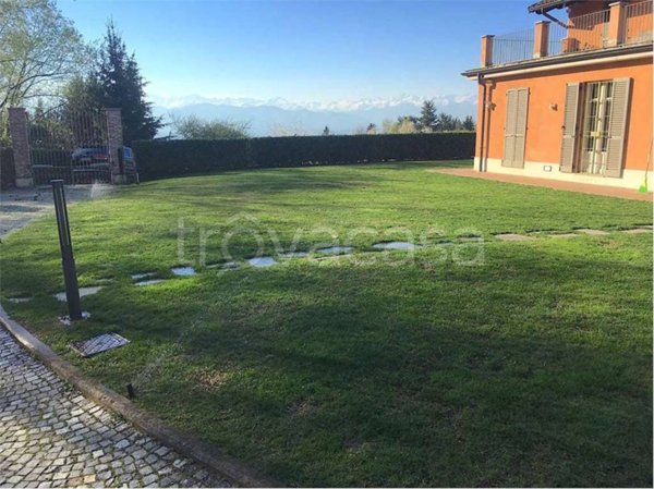 casa indipendente in vendita a Torino in zona Superga