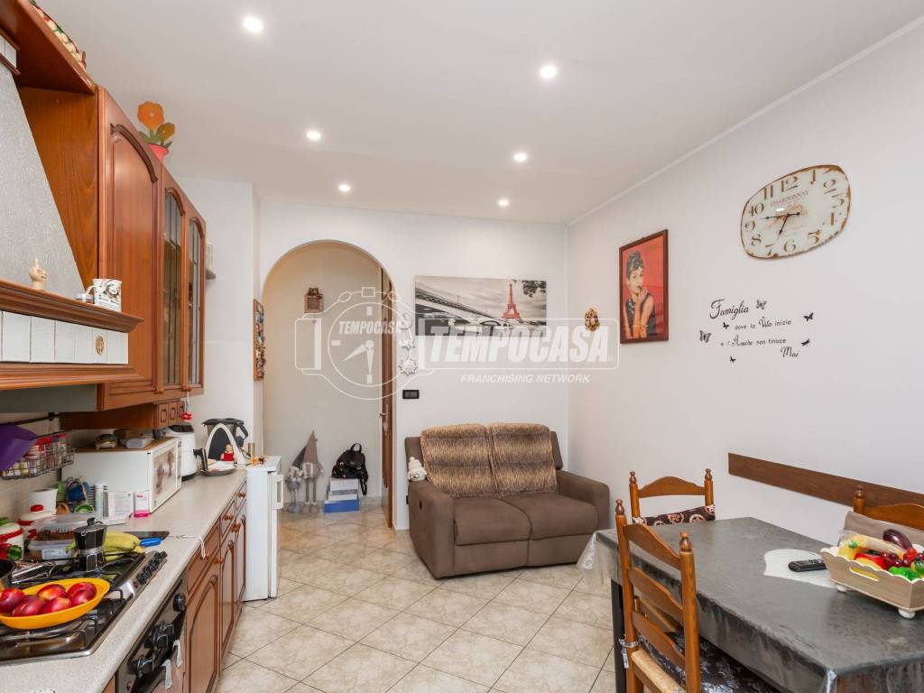 appartamento in vendita a Torino in zona Barca