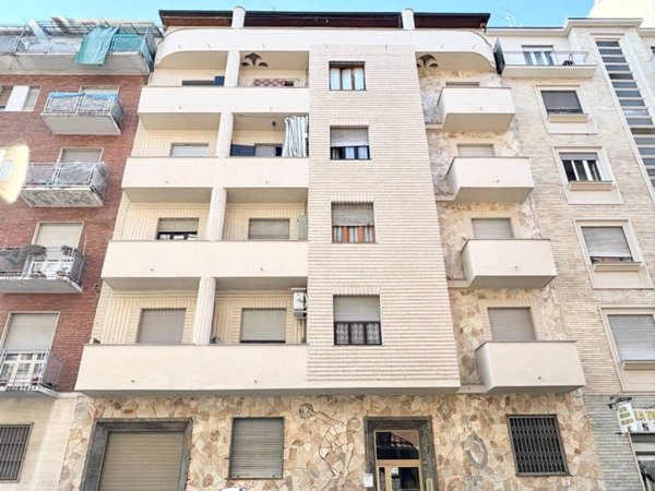 appartamento in vendita a Torino in zona Lucento