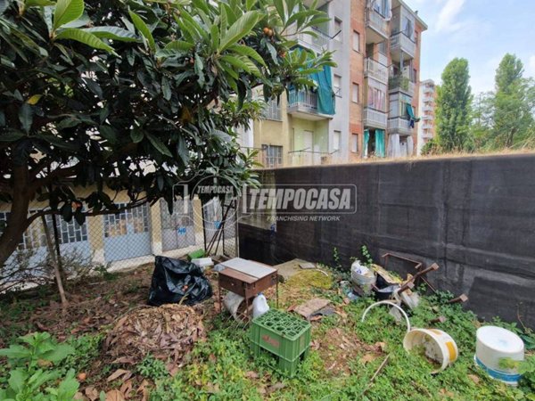 casa indipendente in vendita a Torino in zona Mirafiori Nord