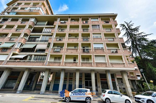 appartamento in vendita a Torino in zona Mirafiori Sud
