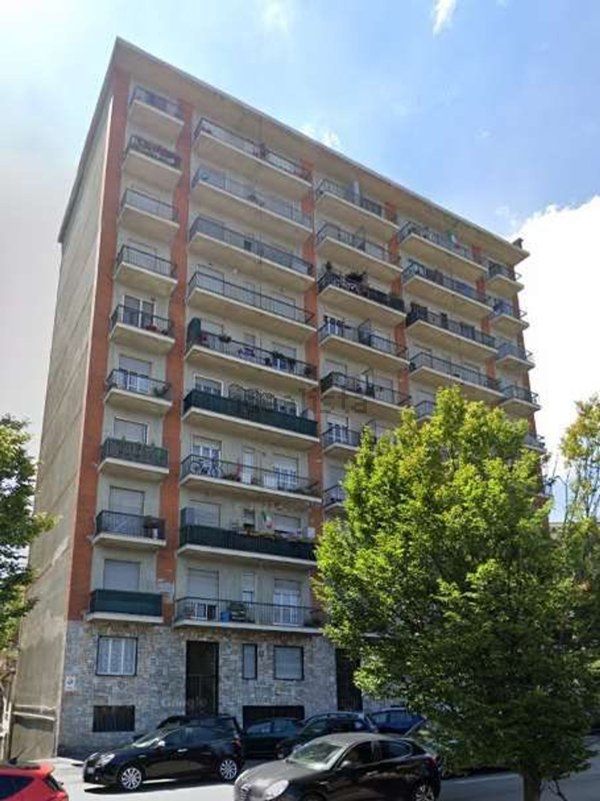 appartamento in vendita a Torino in zona Regio Parco