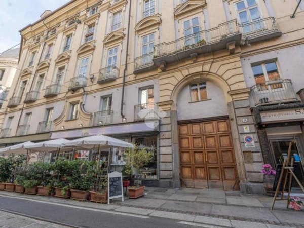 pentavano in vendita a Torino in zona Centro Storico