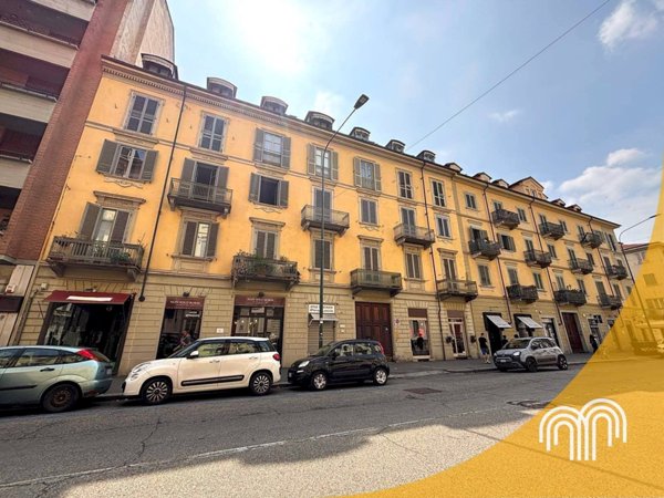 appartamento in vendita a Torino in zona Cit Turin