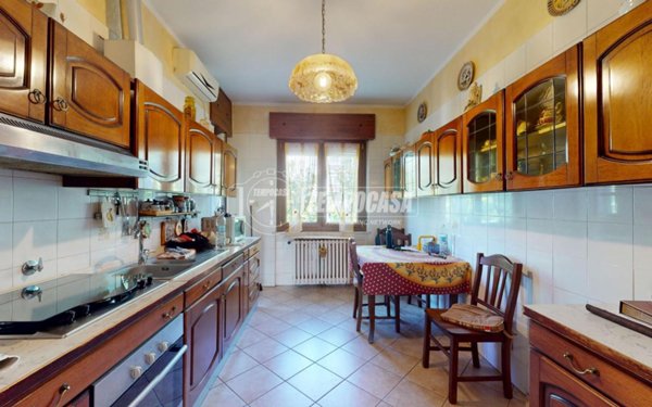 appartamento in vendita a Torino in zona Mirafiori Sud