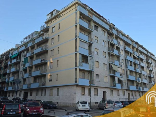 negozio in vendita a Torino in zona Millefonti