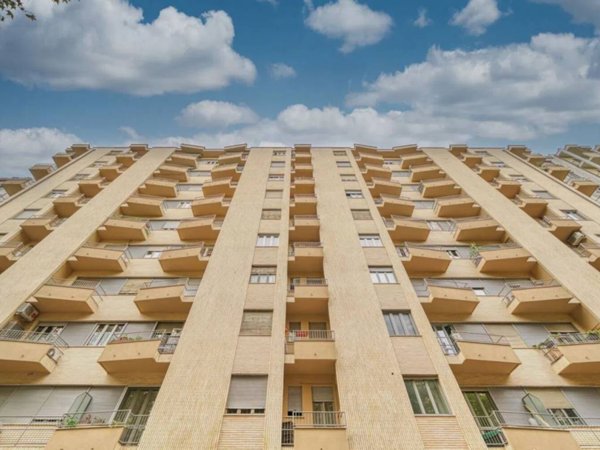 appartamento in vendita a Torino in zona Mirafiori Nord