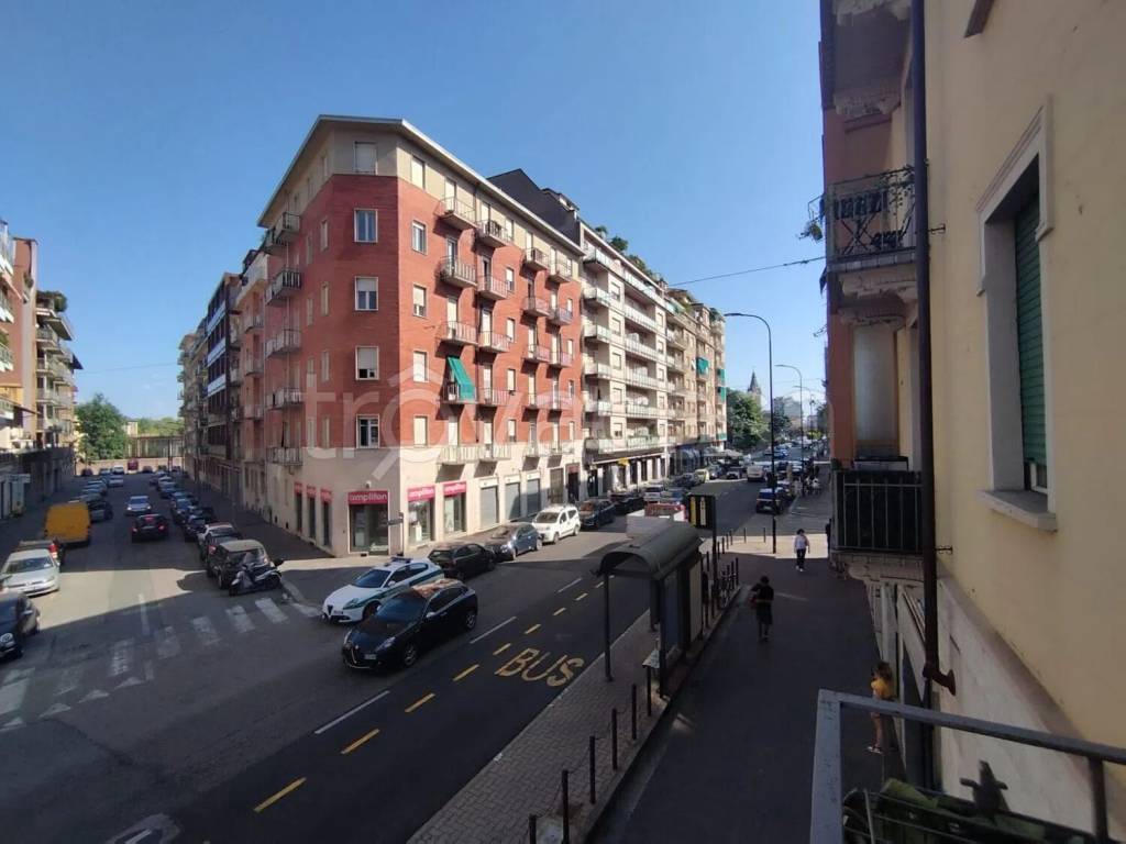 appartamento in vendita a Torino in zona Santa Rita
