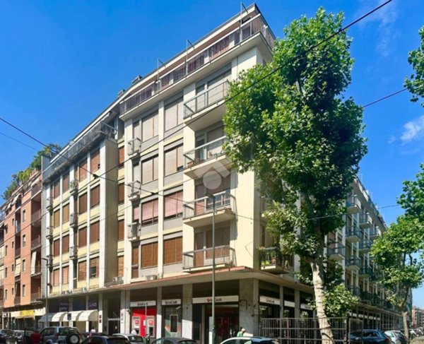 appartamento in vendita a Torino in zona Borgata Vittoria