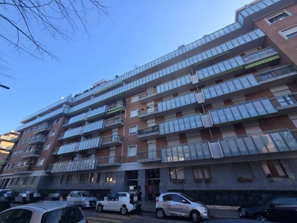 appartamento in vendita a Torino in zona Parella