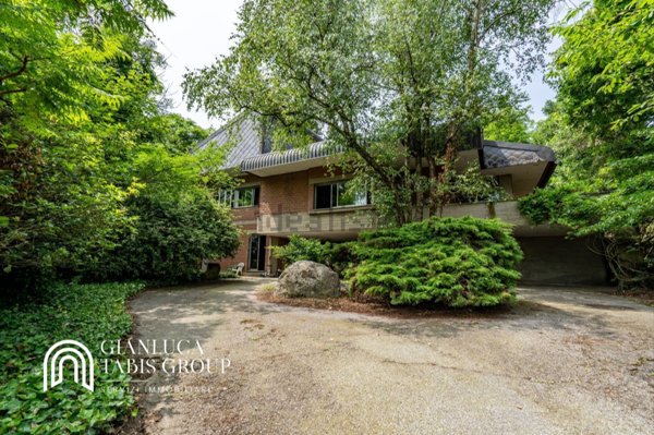 casa indipendente in vendita a Torino in zona Superga