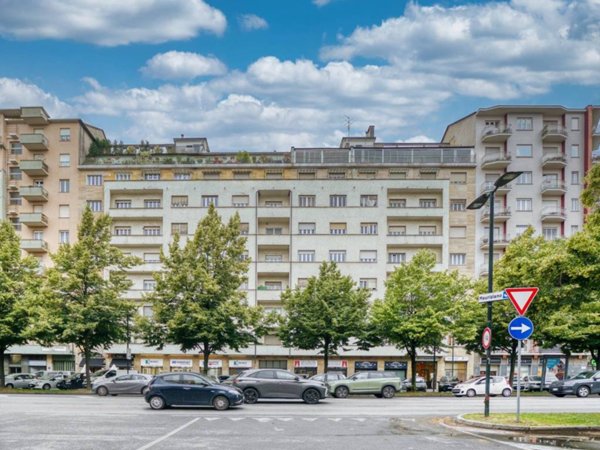 appartamento in vendita a Torino in zona Millefonti