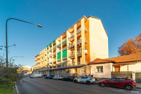 appartamento in vendita a Torino in zona Parella