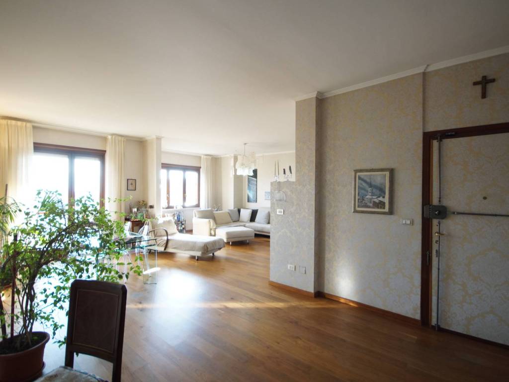appartamento in vendita a Torino in zona Santa Rita
