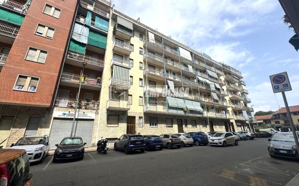 appartamento in vendita a Torino in zona Lingotto