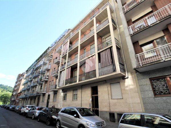 appartamento in vendita a Torino in zona Vanchiglia