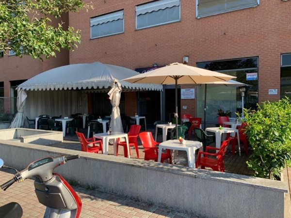 negozio in vendita a Torino in zona Borgata Vittoria