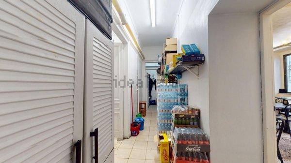 locale commerciale in vendita a Torino in zona Centro Storico