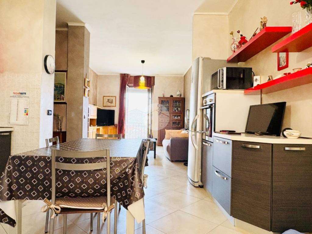 appartamento in vendita a Torino in zona Vallette