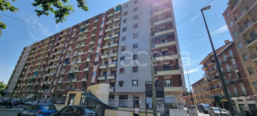appartamento in vendita a Torino in zona Mirafiori Nord