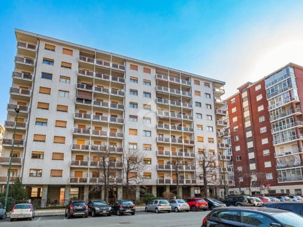appartamento in vendita a Torino in zona Mirafiori Nord