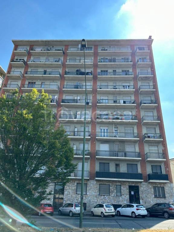 appartamento in vendita a Torino in zona Regio Parco