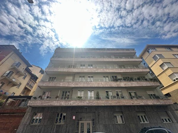 appartamento in vendita a Torino in zona Crocetta