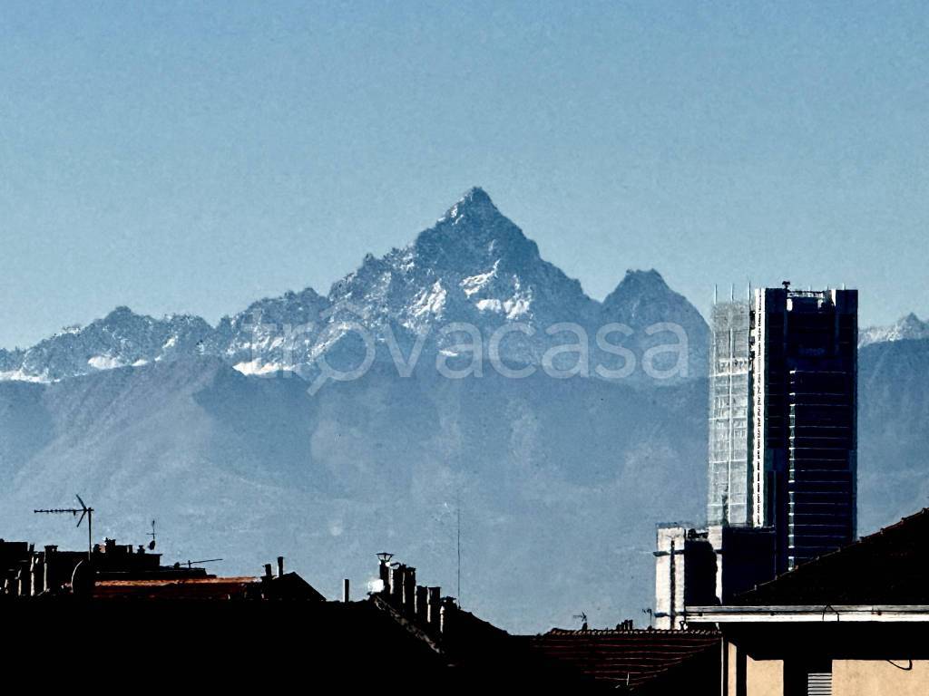 appartamento in vendita a Torino in zona Barriera di Milano
