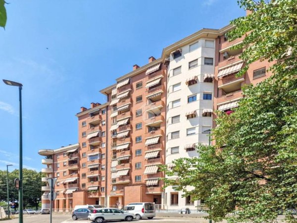 appartamento in vendita a Torino in zona Vallette