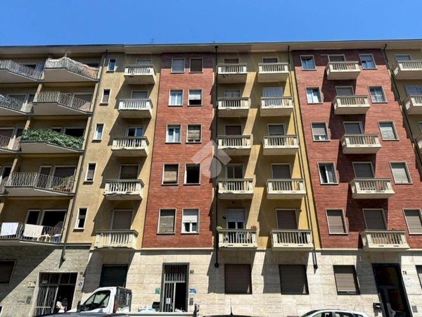 appartamento in vendita a Torino in zona Borgata Vittoria