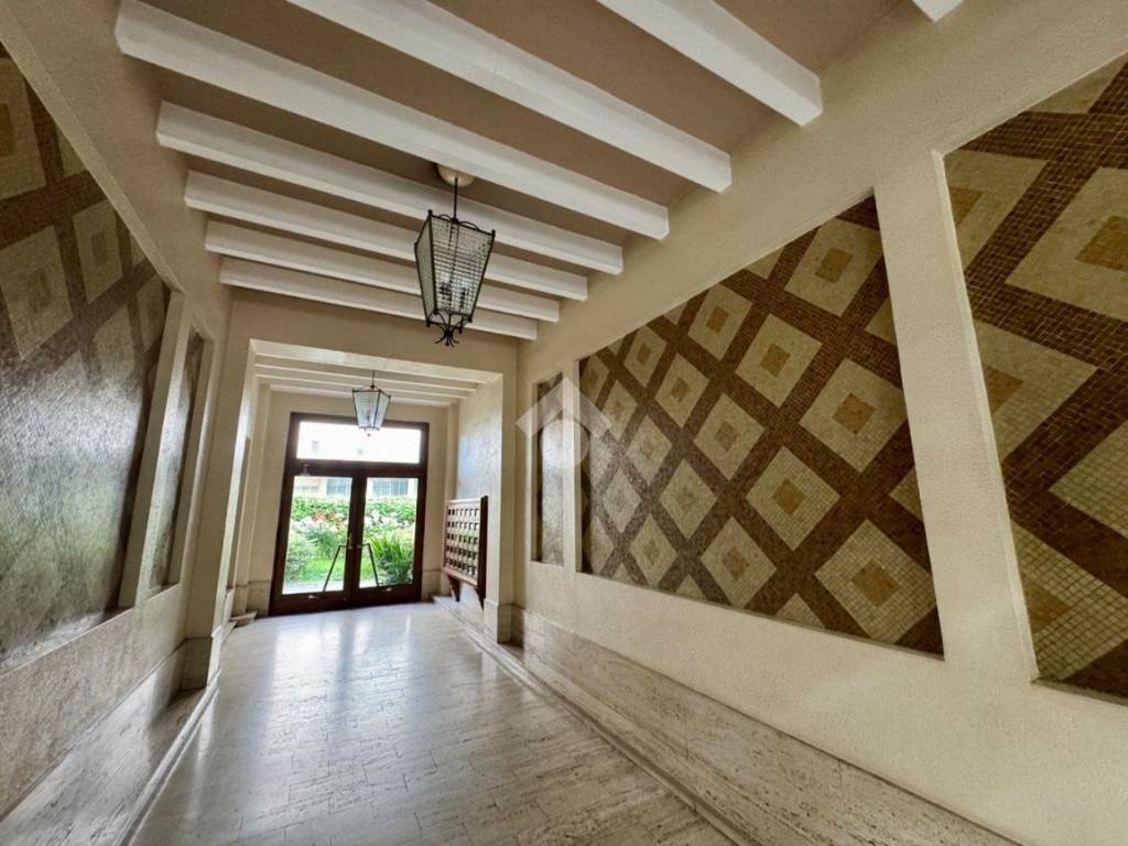 appartamento in vendita a Torino in zona Crocetta