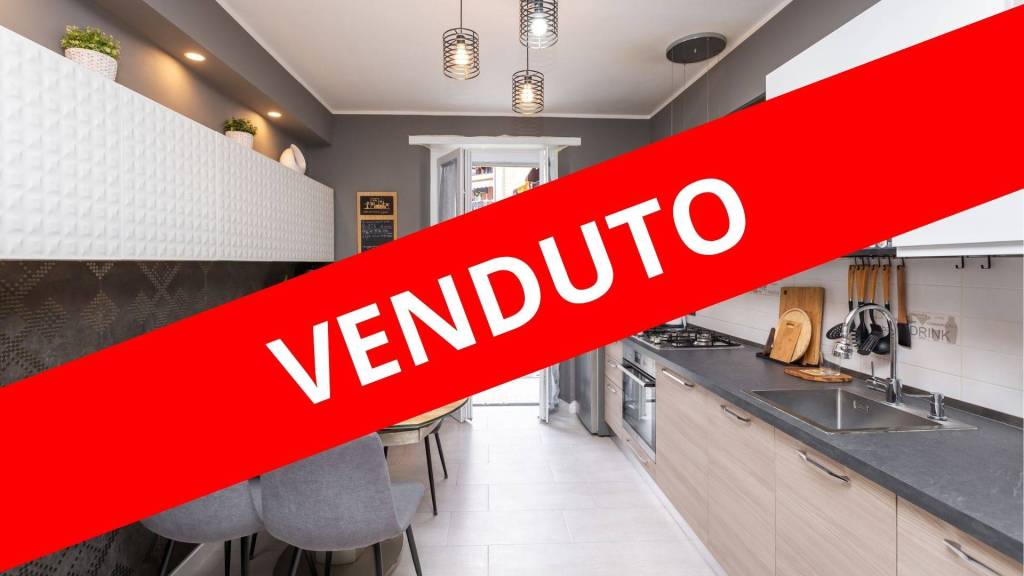 appartamento in vendita a Torino in zona Santa Rita