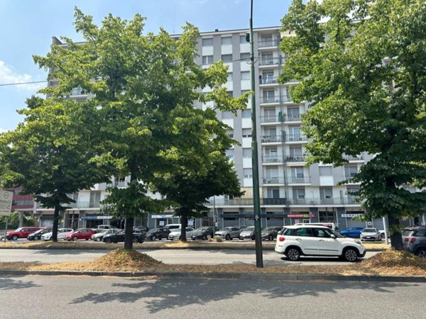 appartamento in vendita a Torino in zona Mirafiori Nord
