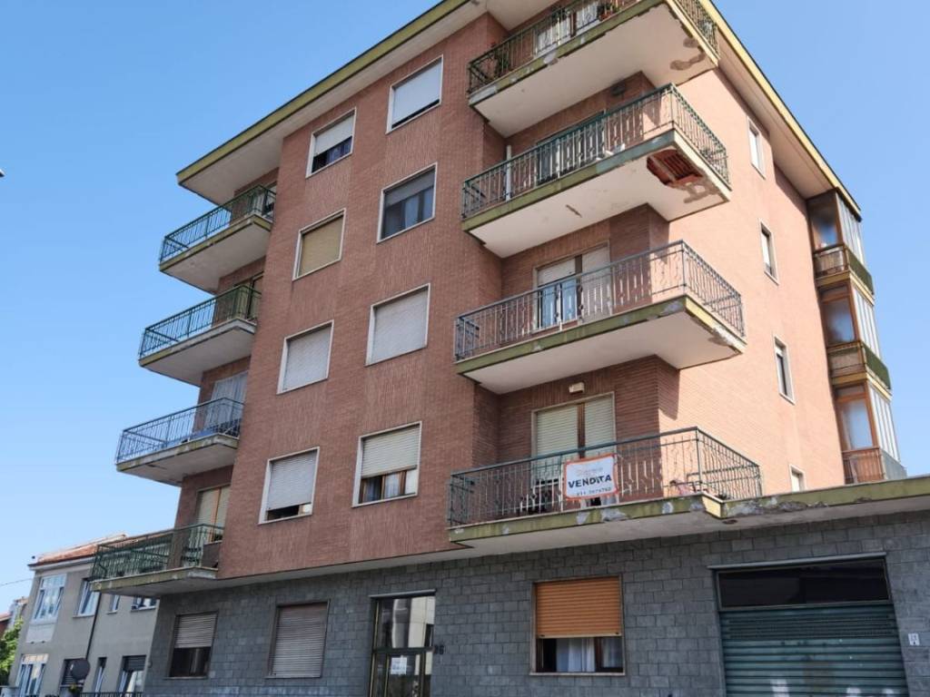 appartamento in vendita a Torino in zona Mirafiori Sud