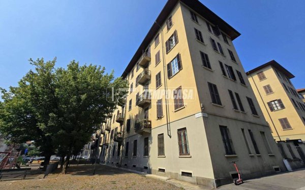 appartamento in vendita a Torino in zona Lingotto