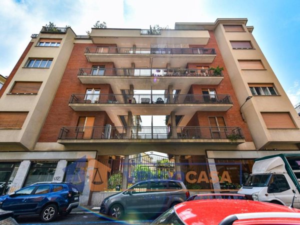appartamento in vendita a Torino in zona San Salvario