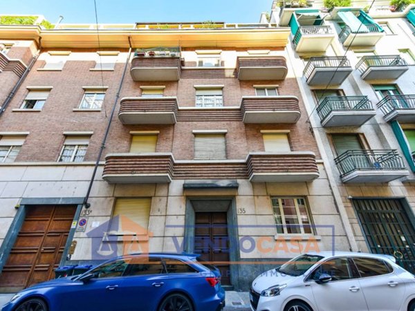 appartamento in vendita a Torino in zona San Salvario
